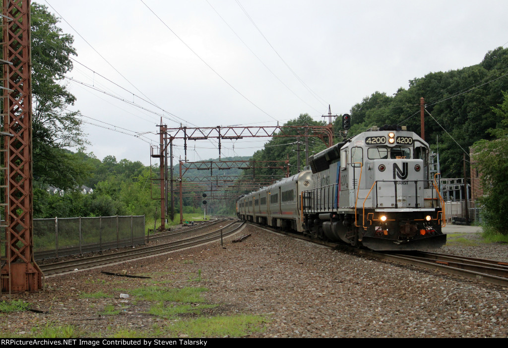 NJT 4200